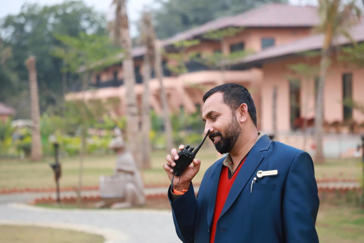 The Pench International Hotel Khawāsa Exterior foto