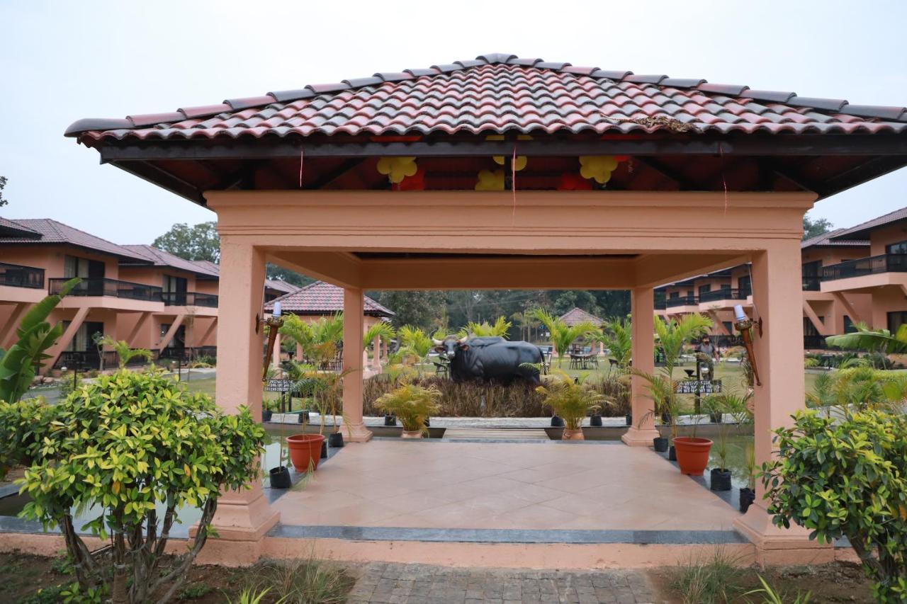 The Pench International Hotel Khawāsa Exterior foto